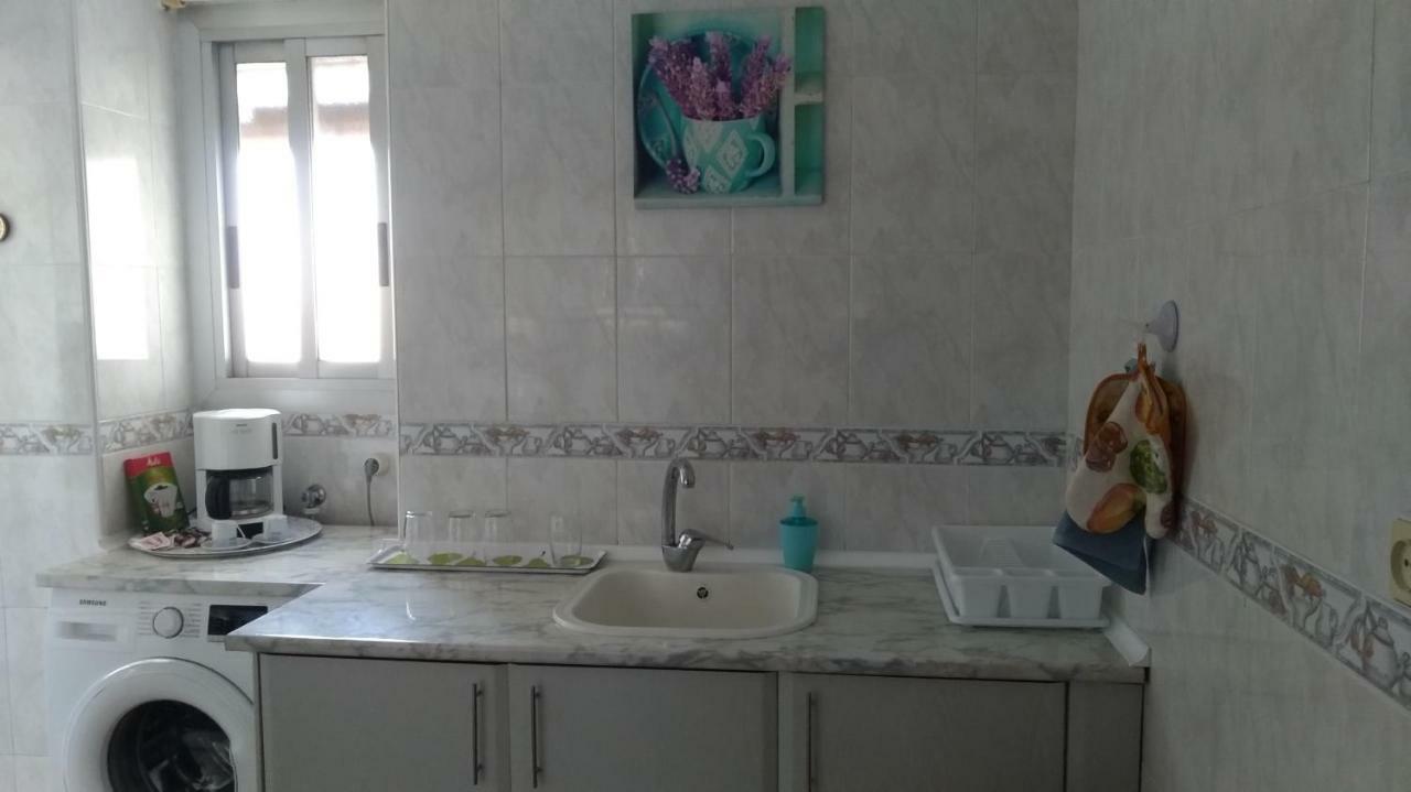 Appartamento Casa De Maria Valenza Esterno foto